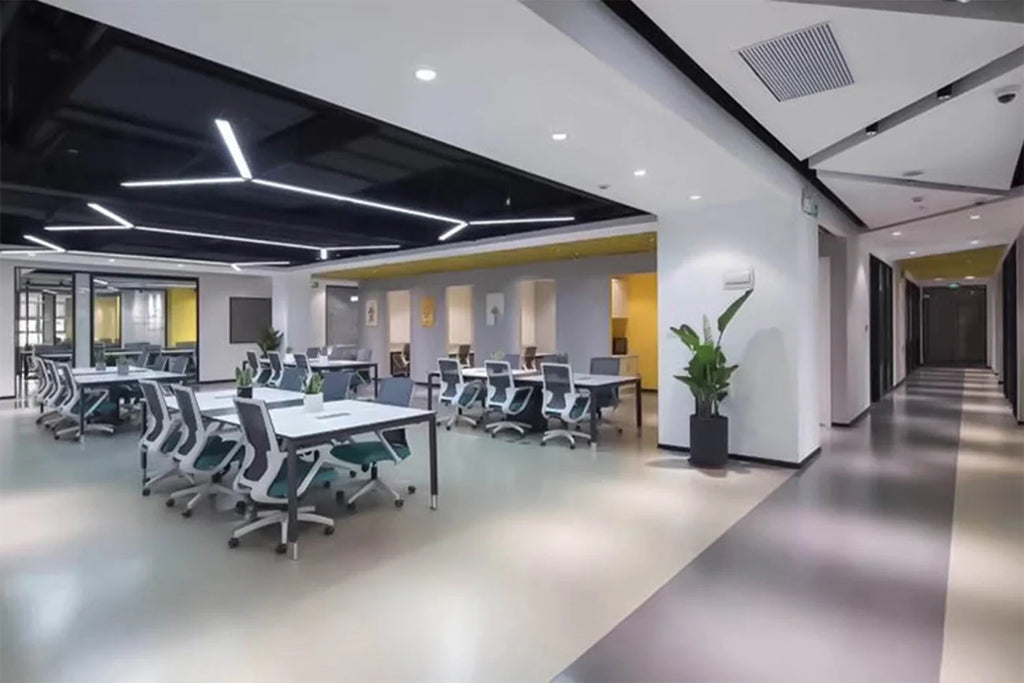 Traditional vs. Modern Designs in Computer Chairs