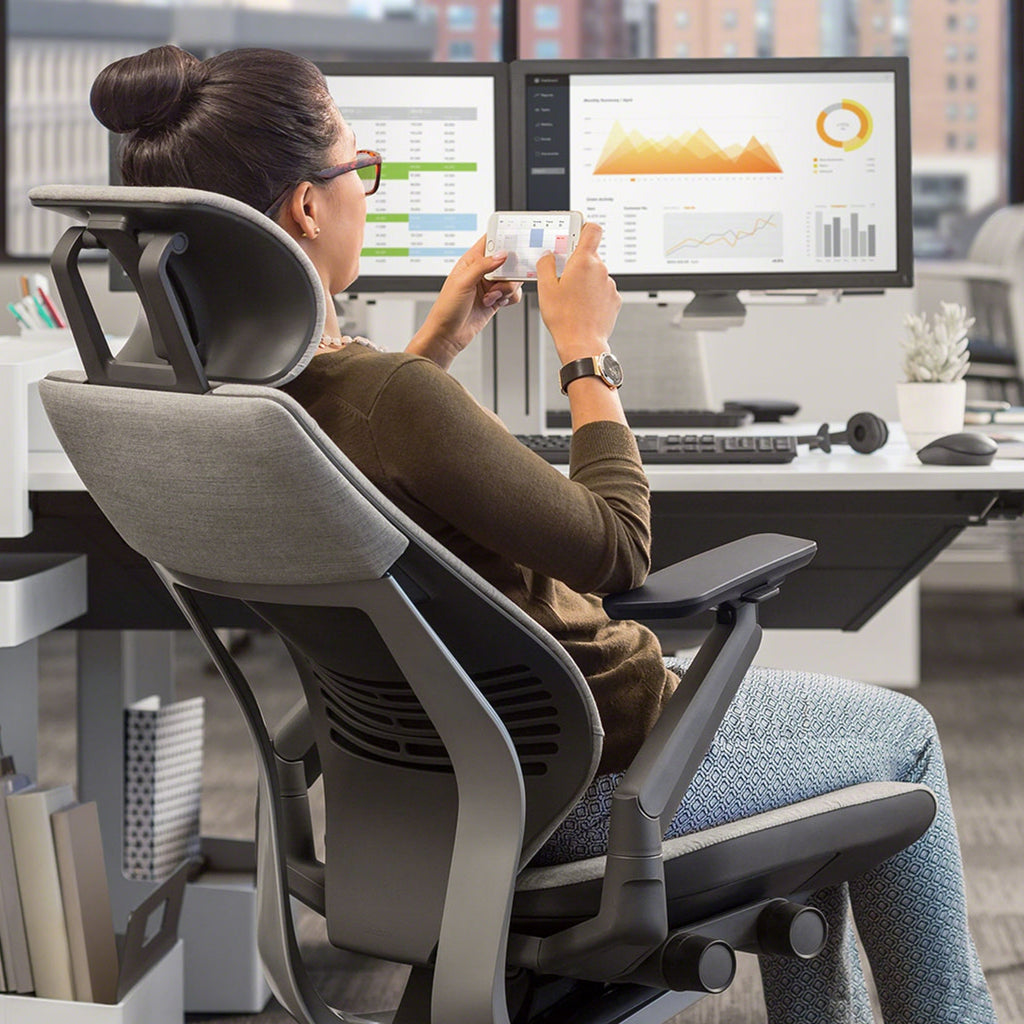 Gesture Chair with Headrest