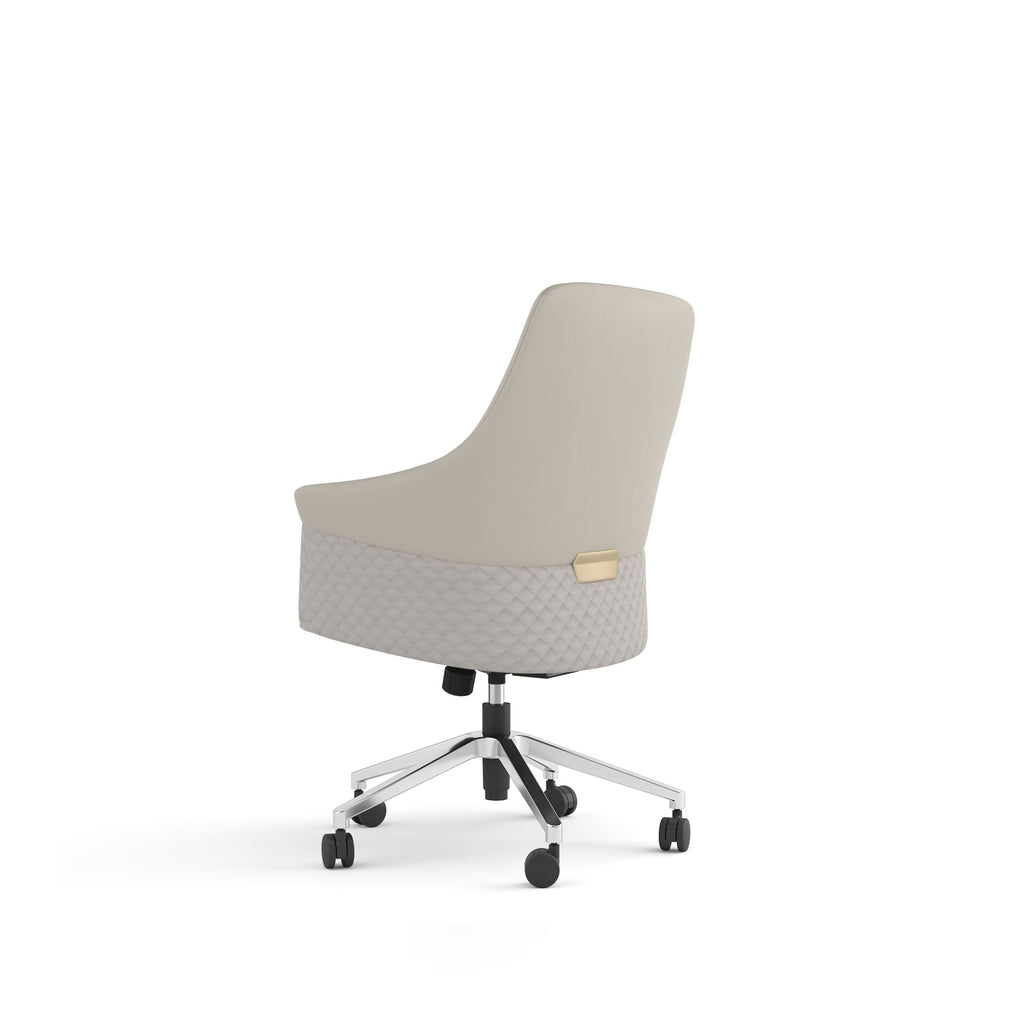 Piano Medium Back Executive Chair