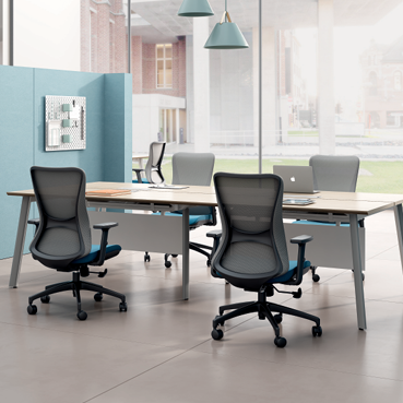 Yoto Staff Chair