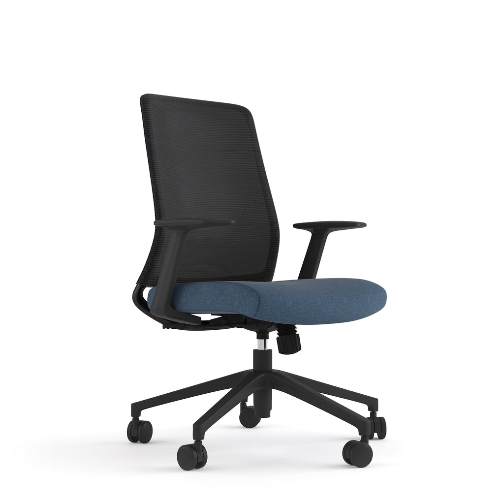 Deno Staff Chair
